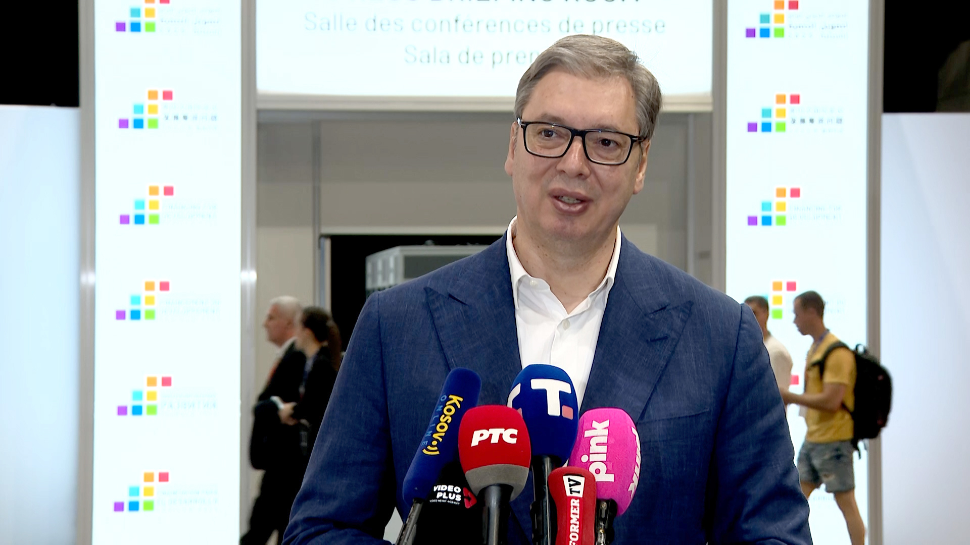 Spanija, Sevilja, Aleksandar Vucic predsednik Srbije, policija je reagovala profesionalno prilikom uklanjanja blokada Spanija, Sevilja, Aleksandar Vucic predsednik Srbije, policija je reagovala profesionalno prilikom uklanjanja blokada